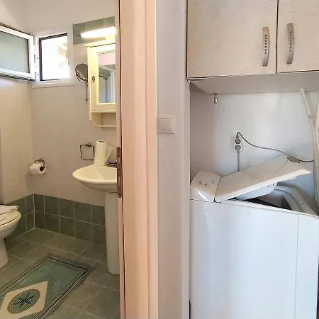 Vila Seaside Clio Nikiti (Sithonia)